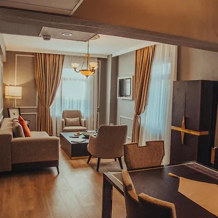 Atlas Hotell 4*