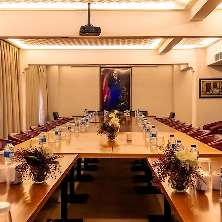 Atlas Hotell Izmir