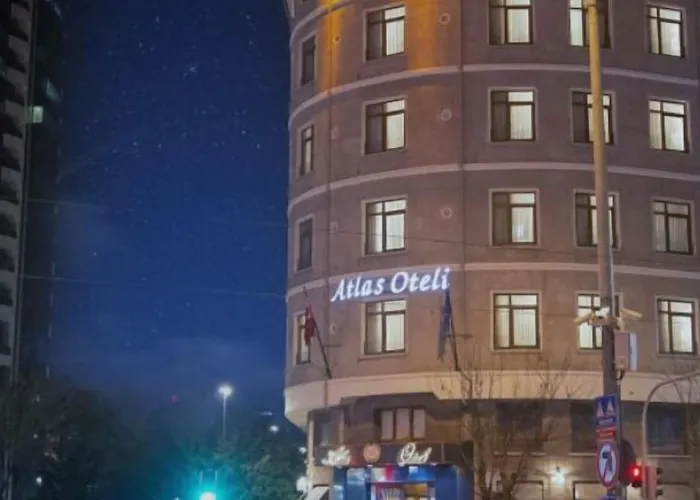 Atlas Hotel 4*