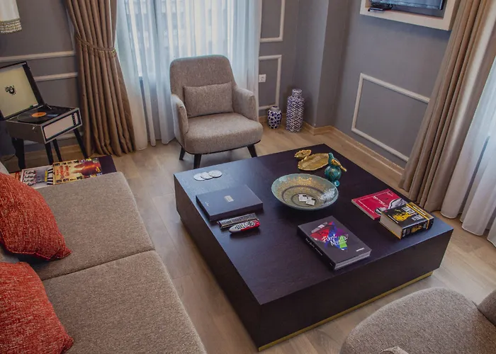 Atlas 4* 伊兹密尔